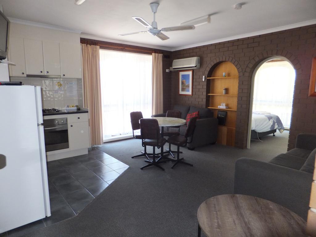 Paradise Holiday Apartments Lake Bunga Exterior photo